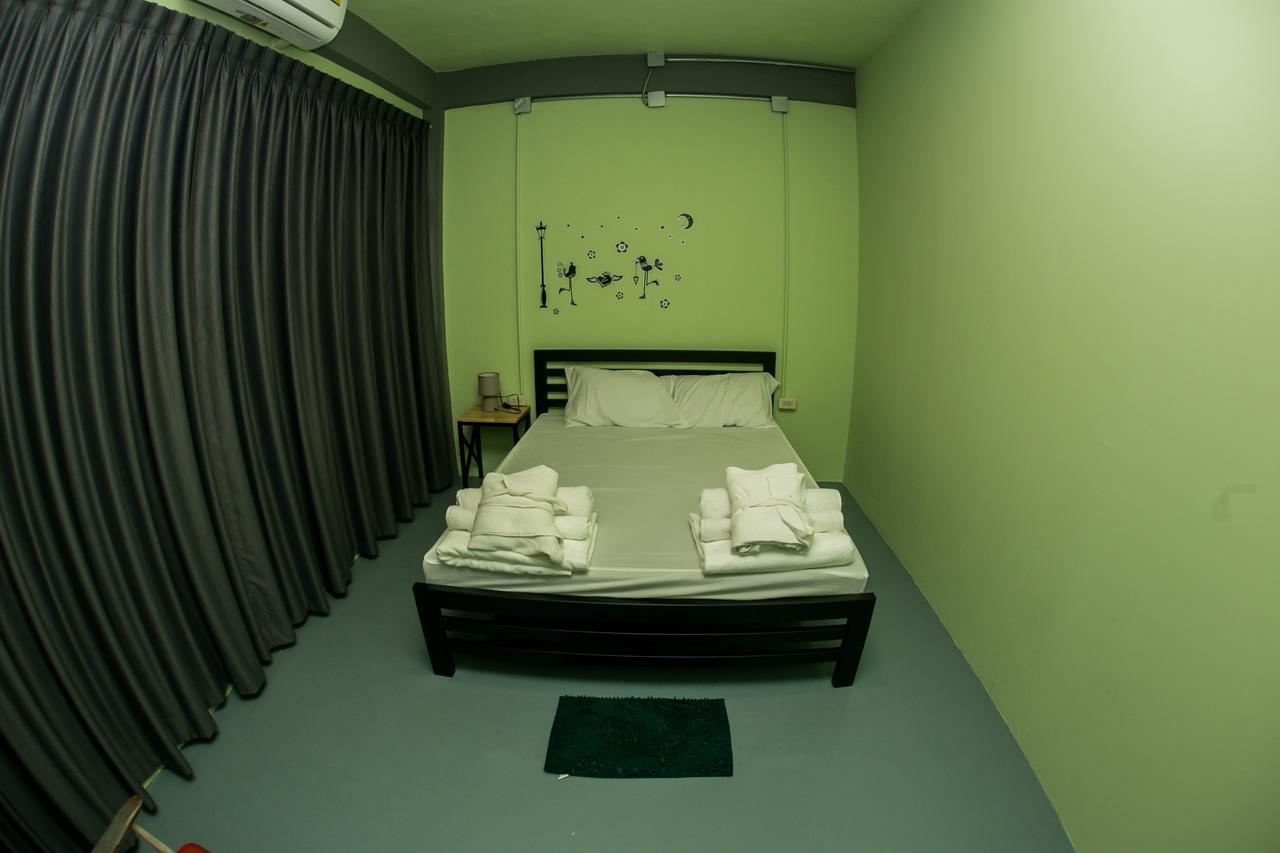 Samsen 8 Hostel 曼谷 外观 照片