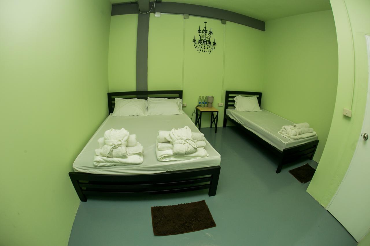 Samsen 8 Hostel 曼谷 外观 照片
