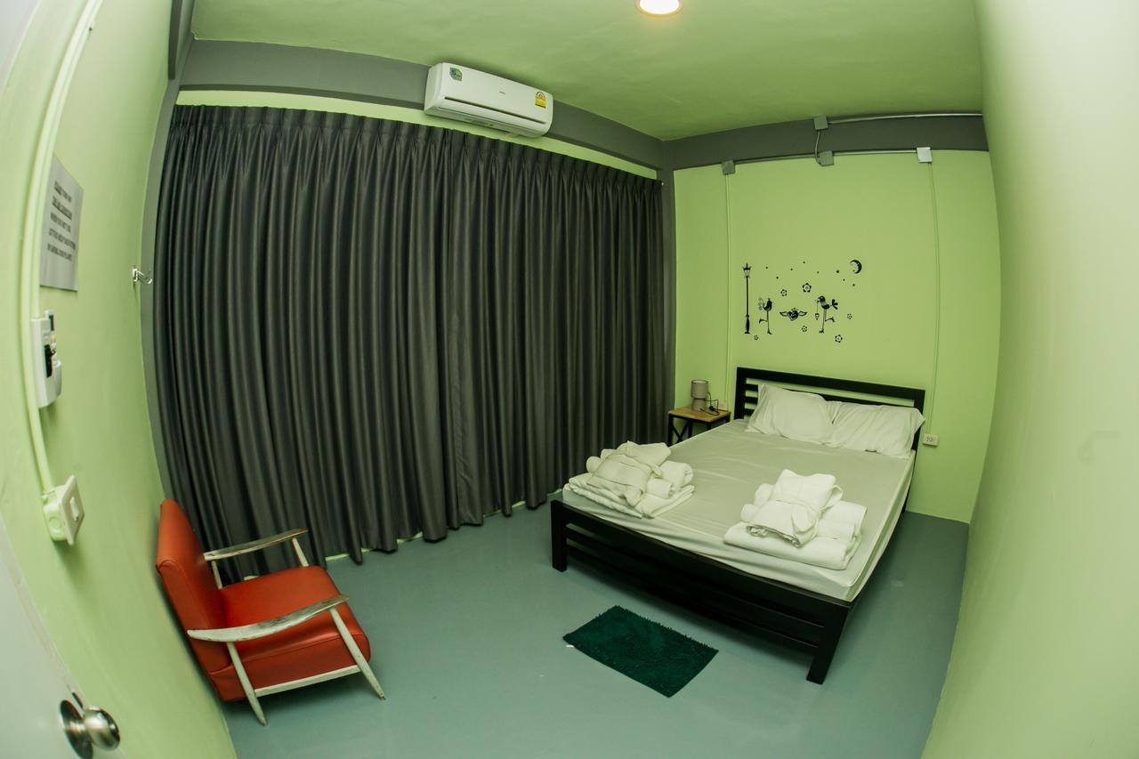 Samsen 8 Hostel 曼谷 外观 照片